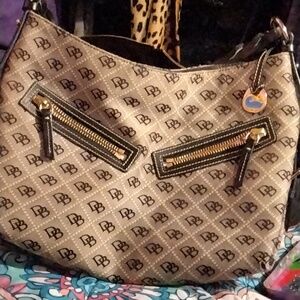 Dooney and bourke